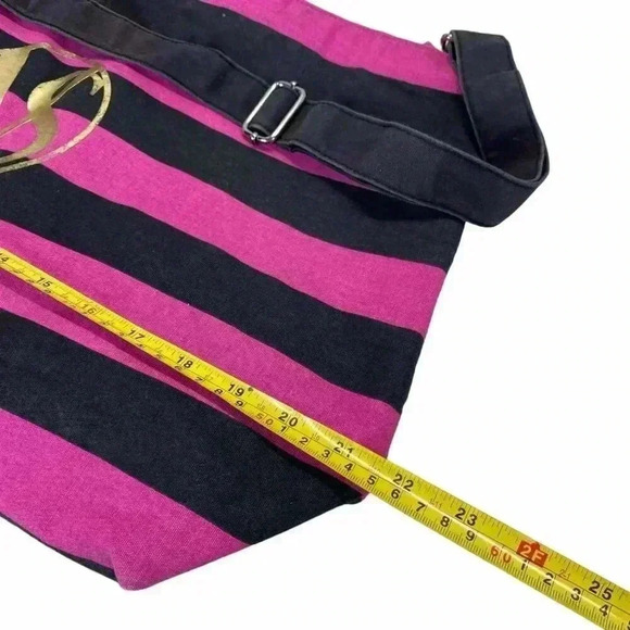 Victoria's Secret Logo Duffel Weekender Tote Bag Beach Travel Stripe Black Pink - Picture 8 of 8